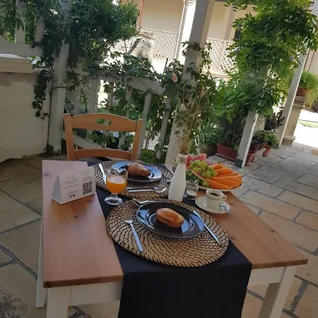 Casina Le Rene לינה וארוחת בוקר