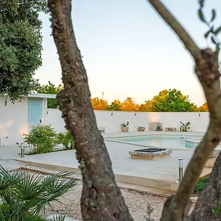 לינה וארוחת בוקר Casina Le Rene 4*
